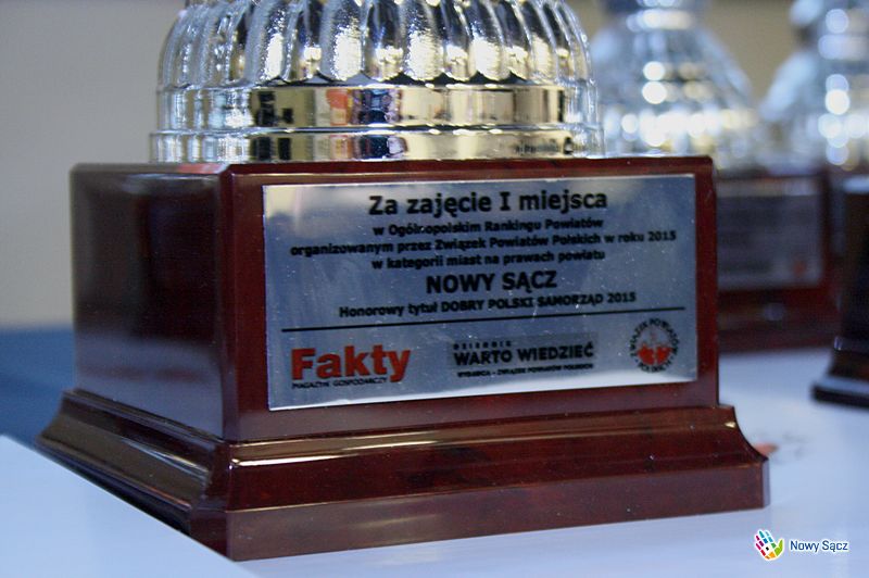 Nowy Sącz otrzymał tytuł “Dobry Polski Samorząd 2015”, wygrał także Ranking Energii Odnawialnej