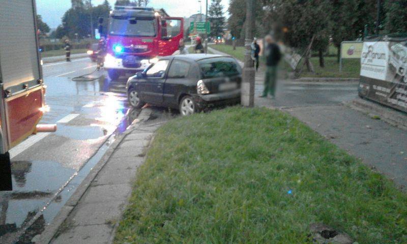 Nowy Sącz: Zderzenie dwóch samochodów osobowych na ul. Kilińskiego
