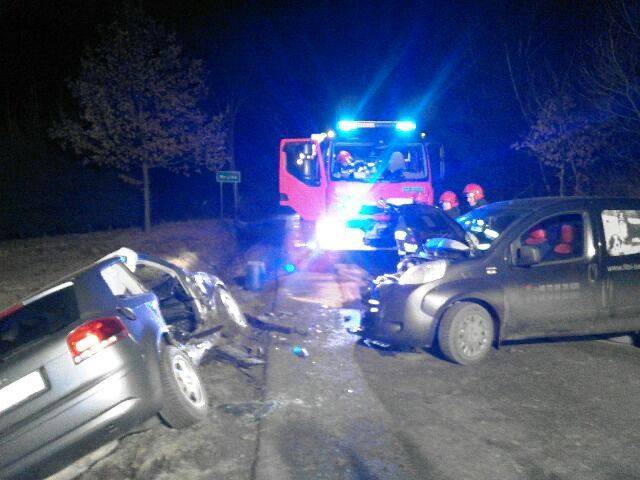 Mogilno: Zderzenie Citroena i Audi – Ucierpiały dwie osoby