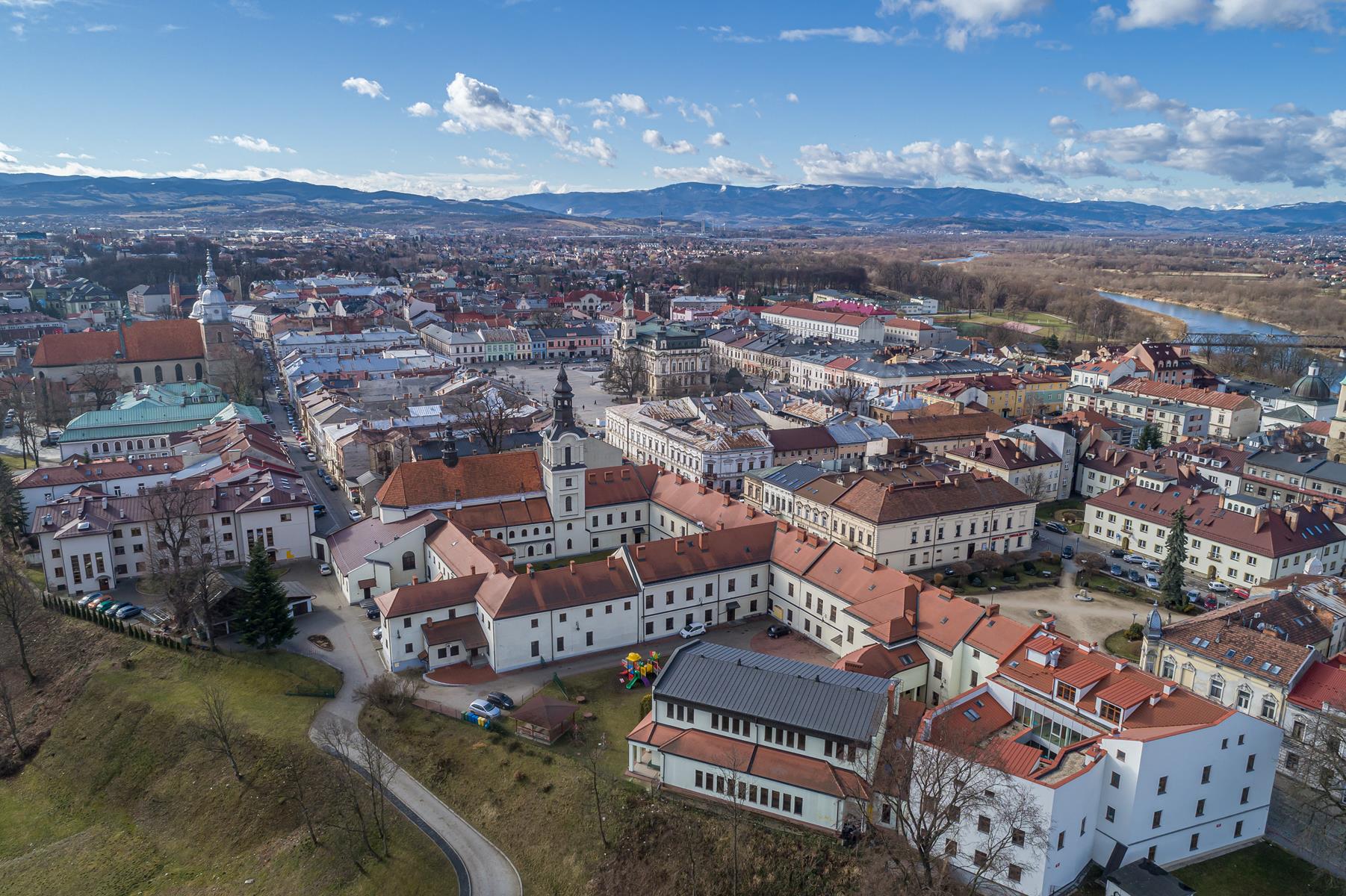 Panorama Nowego Sącza – fot. Piotr Gaborek