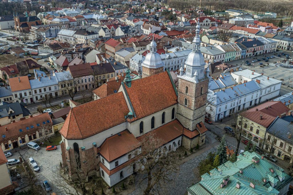 Nowy Sącz. Transmisje liturgii Triduum Paschalnego online